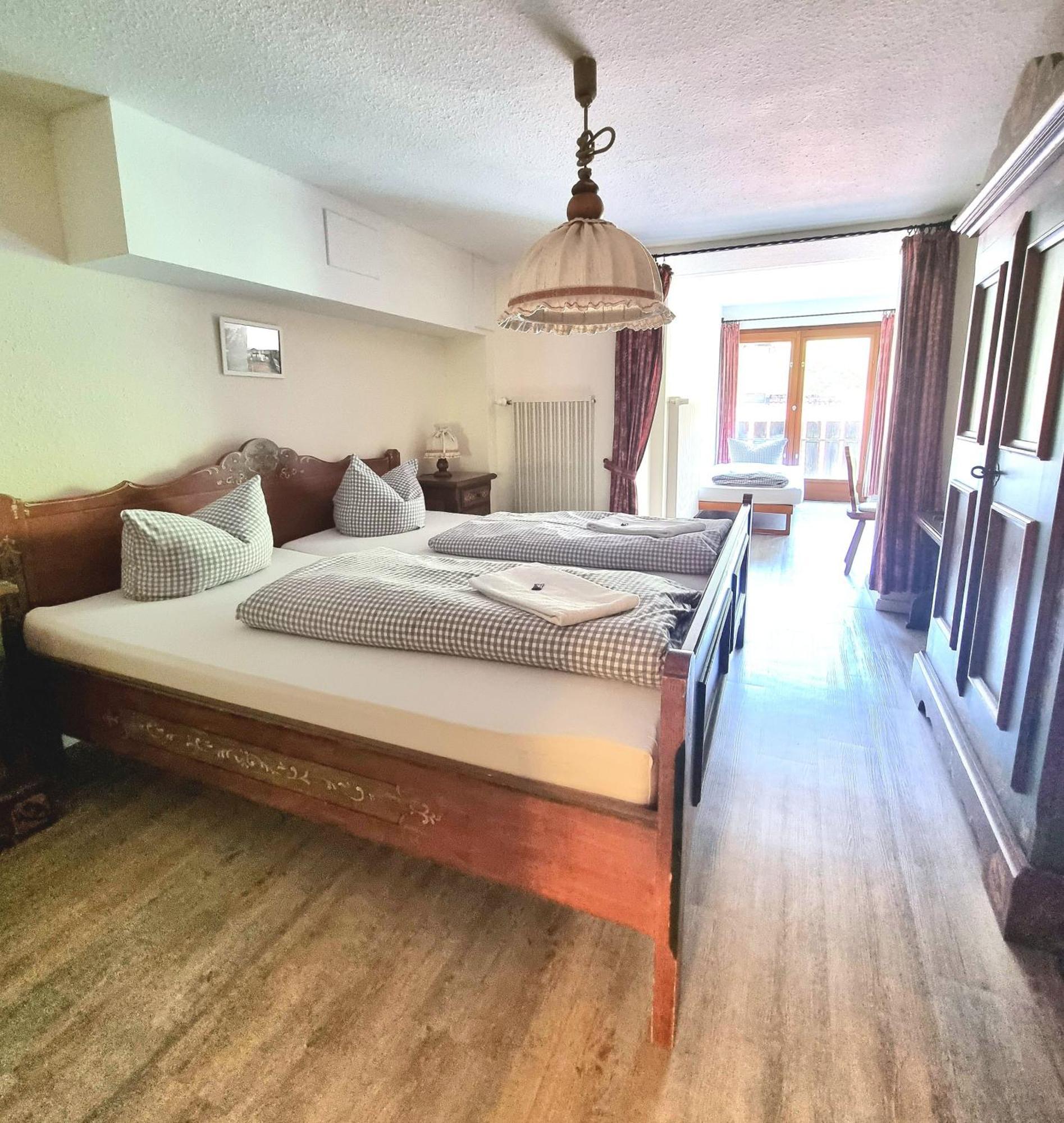 Almagmach Hotel 3*